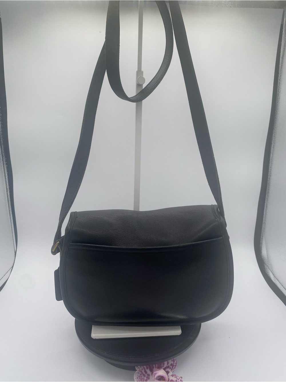 Coach Vintage 9954 Black Leather Turnlock Shoulder Bag – Made in USA - Picture 2 of 11